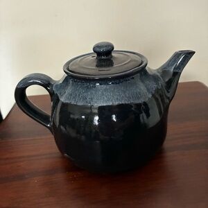 Elegant Blue/Black Ceramic Teapot